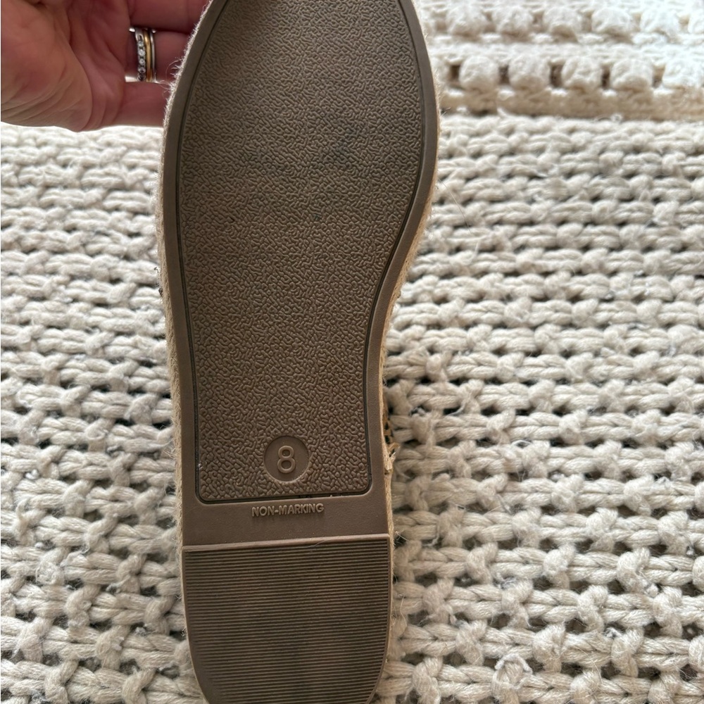 Universal Thread Women's Leopard Print Espadrille Mule in Tan and Black - Picture 3 of 4